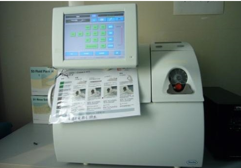 血气分析仪